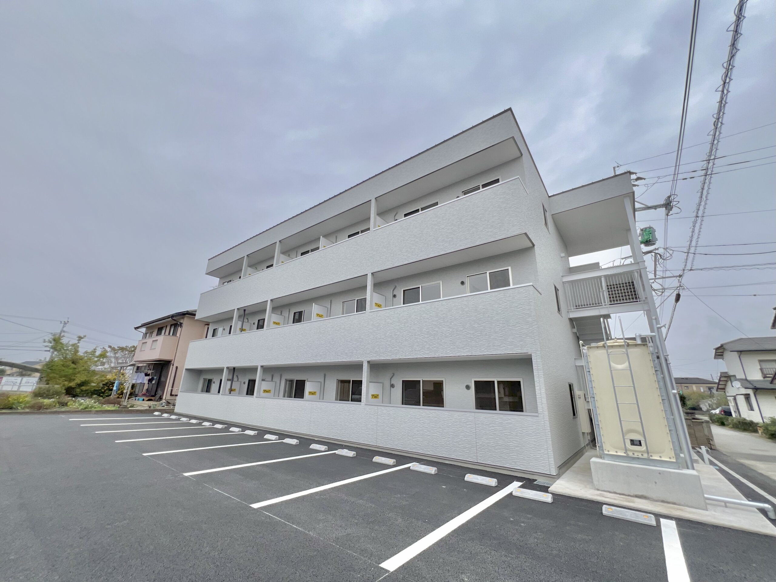 【内装・外装工事】久保田AP様